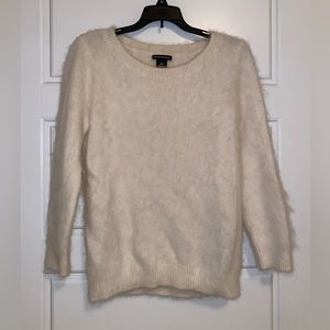 White cashmere club Monaco sweater